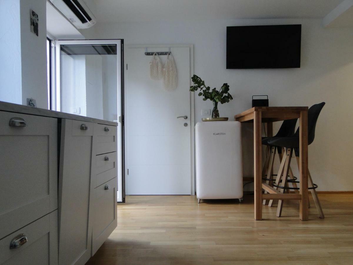 Apartma Na Terasi อิซอลา ภายนอก รูปภาพ